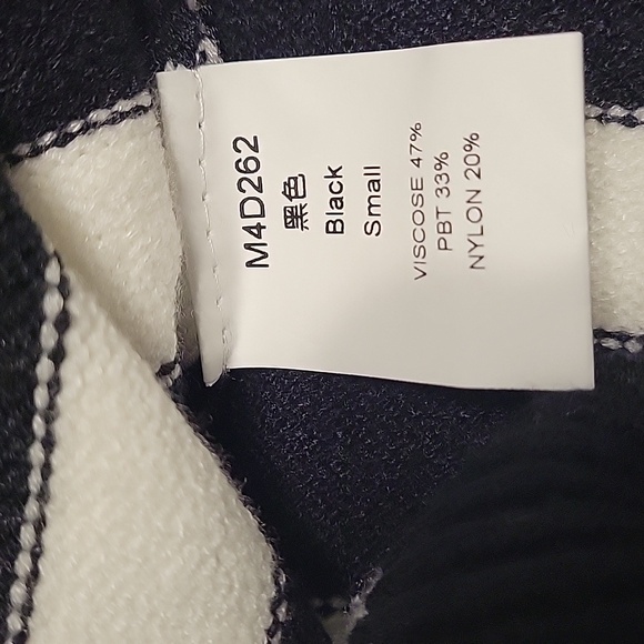 Black and White Striped Sweater - Picture 3 of 3